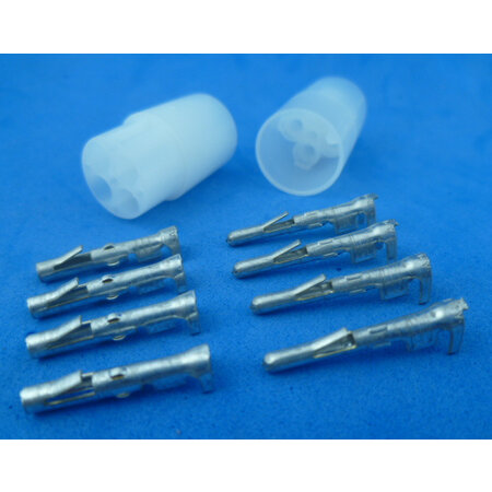 RNST4  stekkerset 4-polig rond