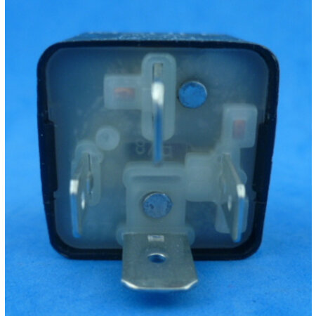 2397 24V relais maakkontakt 30A LEES DE OMSCHRIJVING