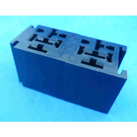 RELH9046 relaisvoet 3 x 9,5 mm