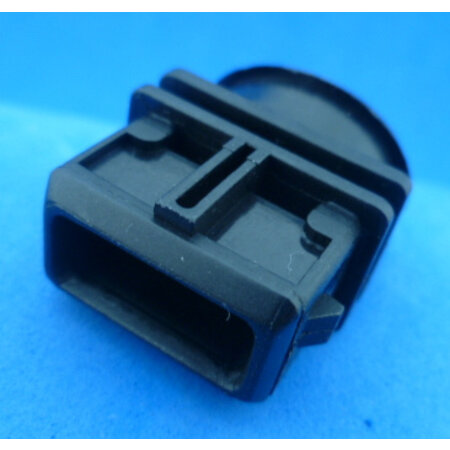 10663-CN  3-polig male