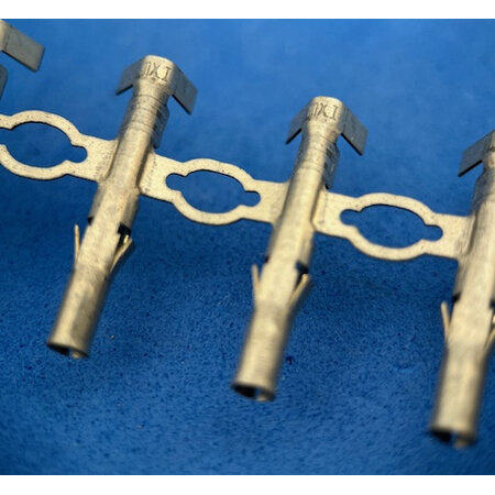 3-9921 rond 2,36mm female