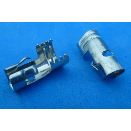 IT111T  Verdelerkap terminal recht