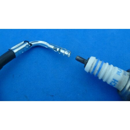 IT147F bougiestekker 90°