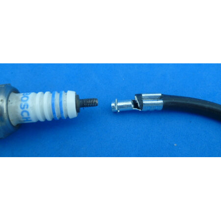 IT183A  bougiestekker recht  M4