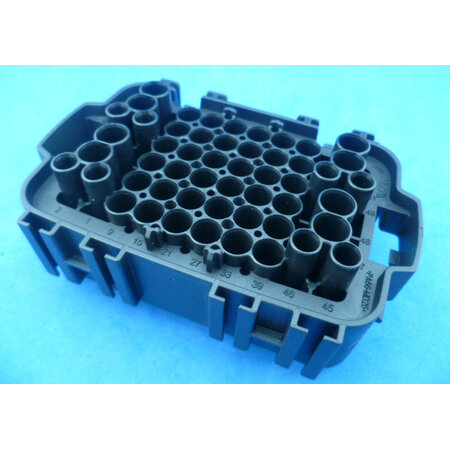 M01568  zekering - relaiskast