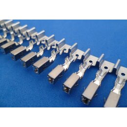 3-8335 zekering kontakt