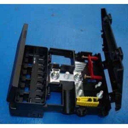 FHA00710  Battery fuse box