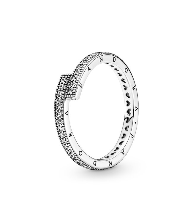 Pandora Sparkling Overlapping ring 199491C01