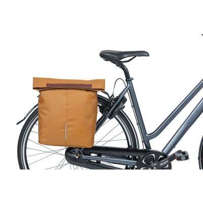 Basil City - bicycle Shopper bag - 14-16 liter - camel brown
