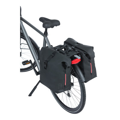 Basil SoHo Nordlicht MIK - bicycle double bag -  36 liter - night black