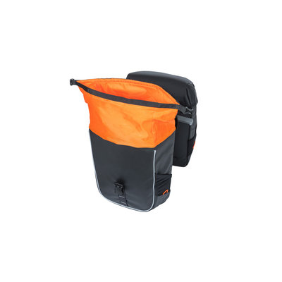 Basil Miles Tarpaulin - Doppeltasche MIK - 34 Liter - schwarz/orange