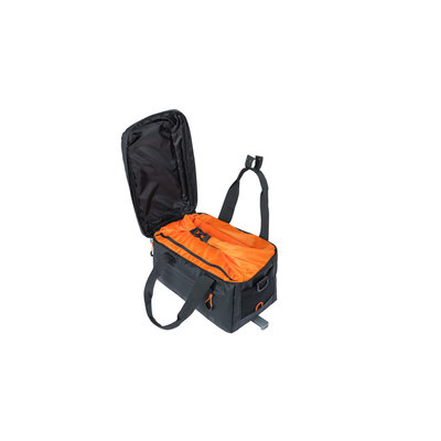 Basil Miles Tarpaulin - bagagedragertas MIK - 6 liter - zwart/oranje