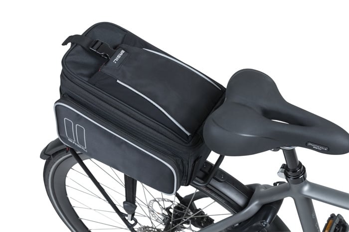 Basil Sport gepäckträgertasche - - 7-15L schwarz - Design Basil 