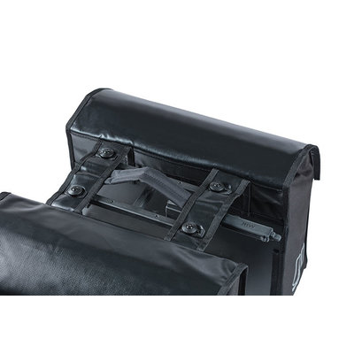 Basil Urban Load - double pannier bag MIK - 48-53 litres - black