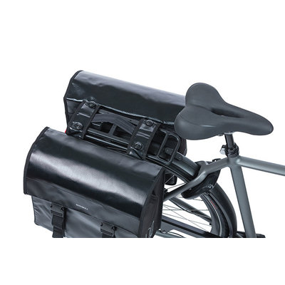 Basil Urban Load - dubbele fietstas MIK - 48-53 liter - zwart