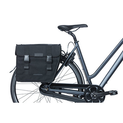 Basil Kavan Eco Classic Rounded - dubbele fietstas - 46 liter - zwart