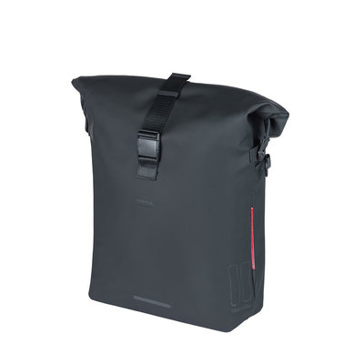 Basil SoHo - bicycle shoulderbag MIK SIDE - 17 liters- black