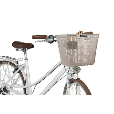 Basil Bilbao FM - bicycle basket – front - nude metallic