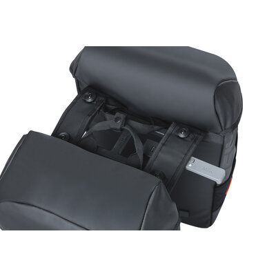 Basil Miles Tarpaulin - double bag MIK - 34 liter - black/orange