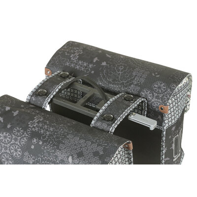 Basil Bohème MIK - double bicycle bag - 35 liter - black