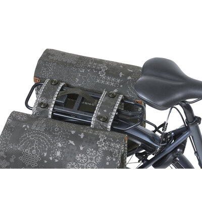 Basil Bohème MIK - double bicycle bag - 35 liter - black
