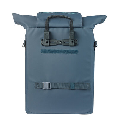 Basil Brooklyn - shoulder bag MIK Hooks - 17L - navy