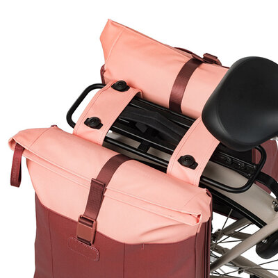 Basil Vive - double pannier bag MIK - 28–35L - burgundy/pink