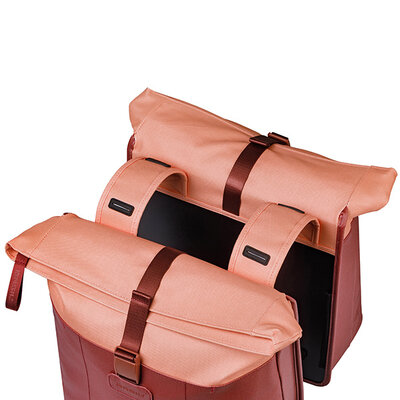 Basil Vive - Fahrrad-Doppeltasche - 28-35L - bordeaux/pink