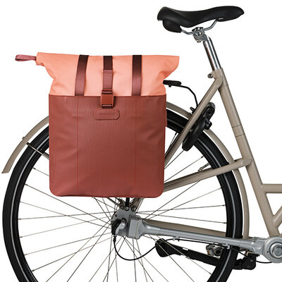 Basil Vive - Shopper MIK Hooks - 15-20L - bordeaux/pink