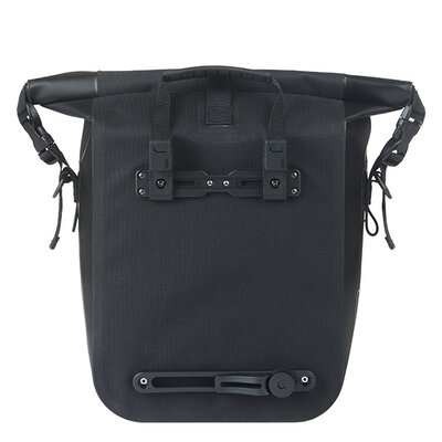 Basil Navigator Waterproof M - single bag MIK Hooks - 12-15L - black
