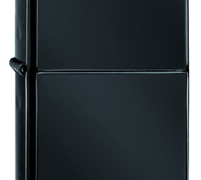 Zippo Zippo Regular - Ebony w/ Zippo Logo Zippo Zippo Regular - Ebony w/ Zippo Logo