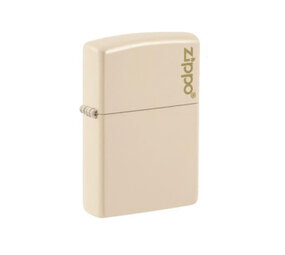 Zippo Zippo Regular - Sable plat avec logo Zippo Zippo Zippo Regular - Sable plat avec logo Zippo