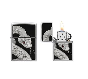 Zippo Zippo - Snake Red Eyes Emblem Zippo Zippo - Snake Red Eyes Emblem