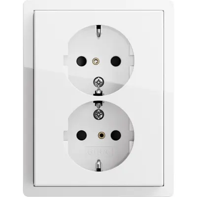 Gira wandcontactdoos randaarde 2-voudig voor enkele inbouwdoos F100 wit glanss (0780112)