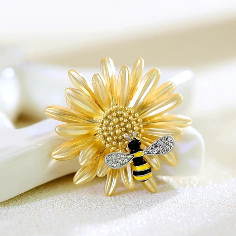 Janshop Madeliefje Bij / Hommel Broche Goud