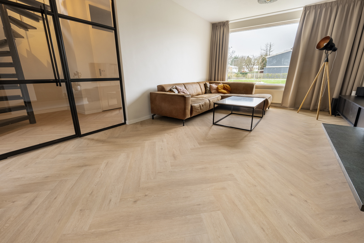 Floer Walvisgraat Gaia Grijsbeige FLR-3527 PVC