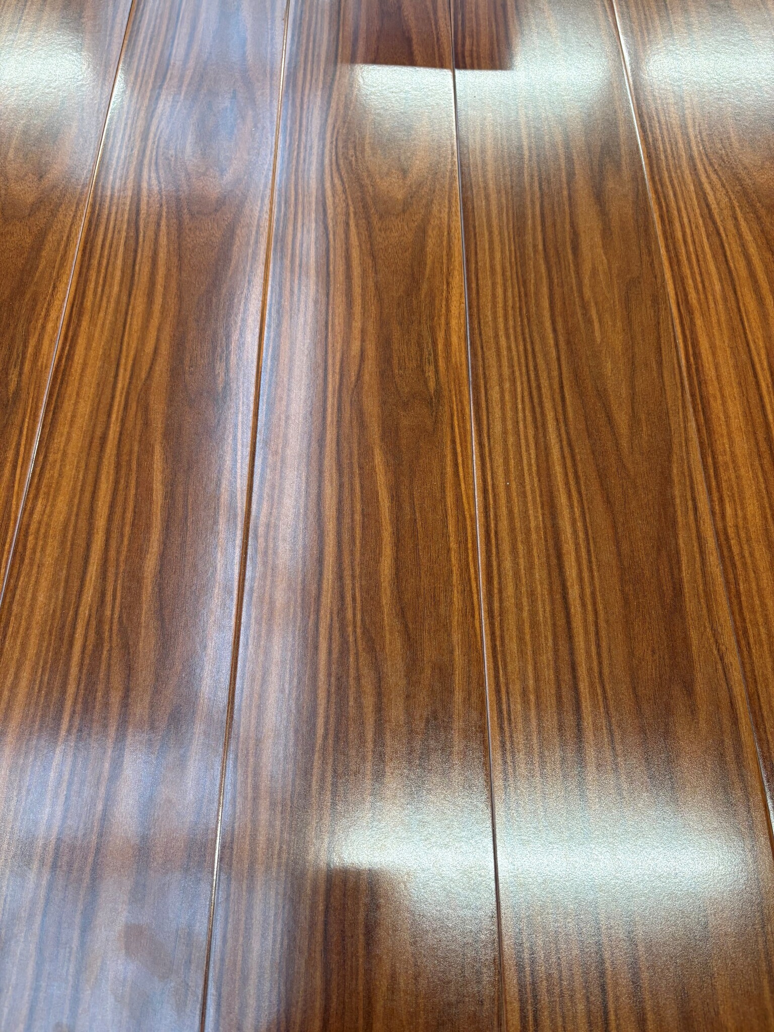 Oranjelijn New Delhi Oak High Gloss Laminaat