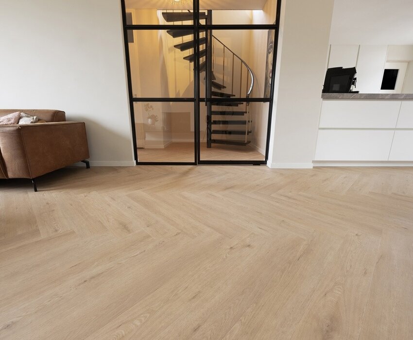 Floer Walvisgraat Gaia Grijsbeige FLR-3915 Click PVC