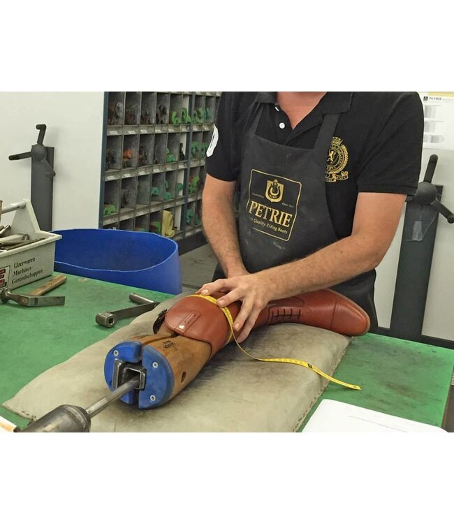 Petrie Boots stretching of the shaft