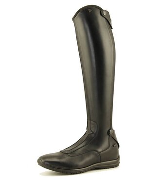 Petrie Boots J623-8.0 Petrie Oxer in soft calf leather with a zipper at the back with a very tight throughout UK 8.0 50-34