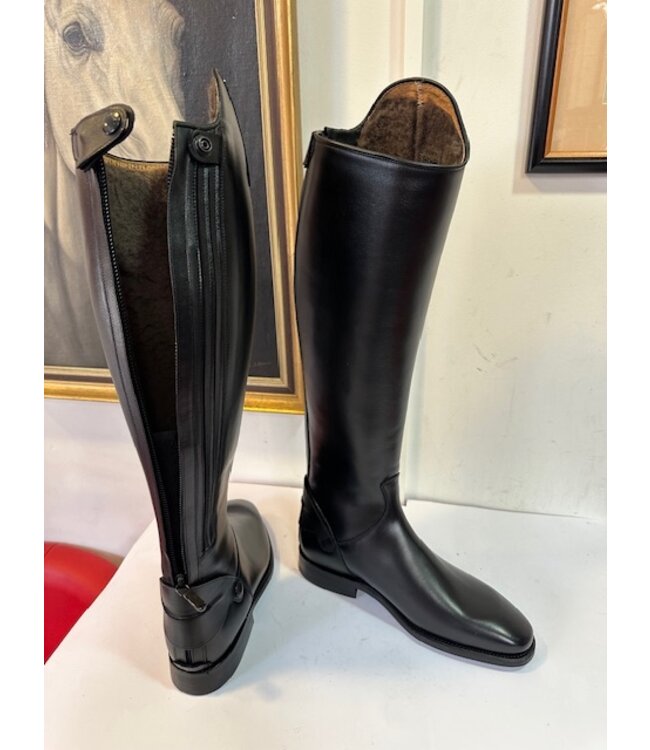 Petrie Zipper Boots (at the back) 25% discount Z714-6.0 Petrie Leeds with elastic section black  with lamswool lining 6.0-49-41