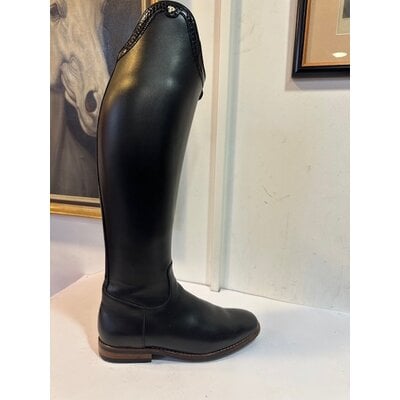Petrie Dressage Boots 25% Discount D708-6.0 Petrie Sublime Dressage in black calf leather with stroke  UK 6.0  45-37.5-34