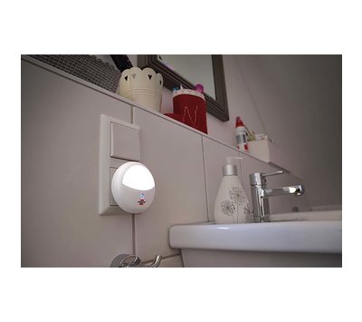 Brennenstuhl LED nachtlamp met schemersensor 1173210