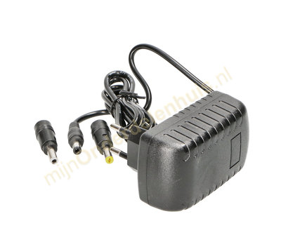 Universele adapter 15V 2A PWR1003