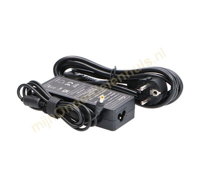 Laptopadapter 19V 4,7A plug 5.5x2.5mm holle steker