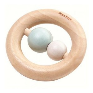 PlanToys Ring rammelaar pastel