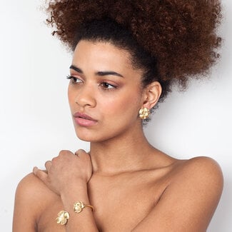 Christine Bekaert Oorring Hortensia Studs