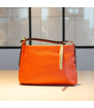 Carol J Handtas Amalia Orange