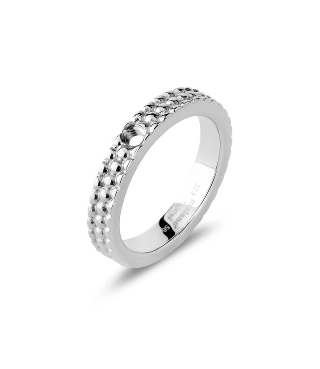 MelanO Twisted Tola ring
