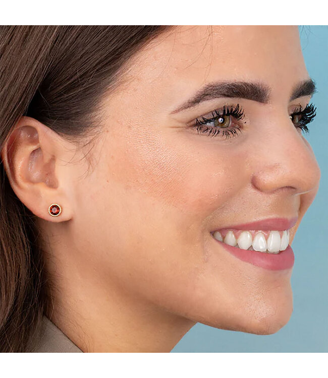 MelanO FR Hannah cz Smoked Amber